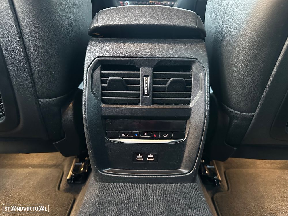 BMW 330 e Touring xDrive Aut. Advantage - 37