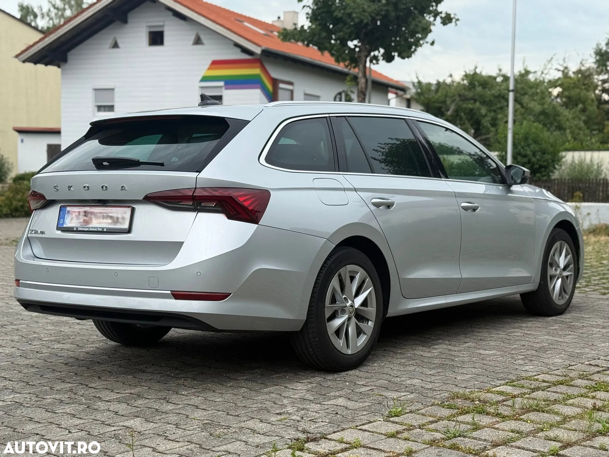 Skoda Octavia 2.0 TDI DSG Style - 2