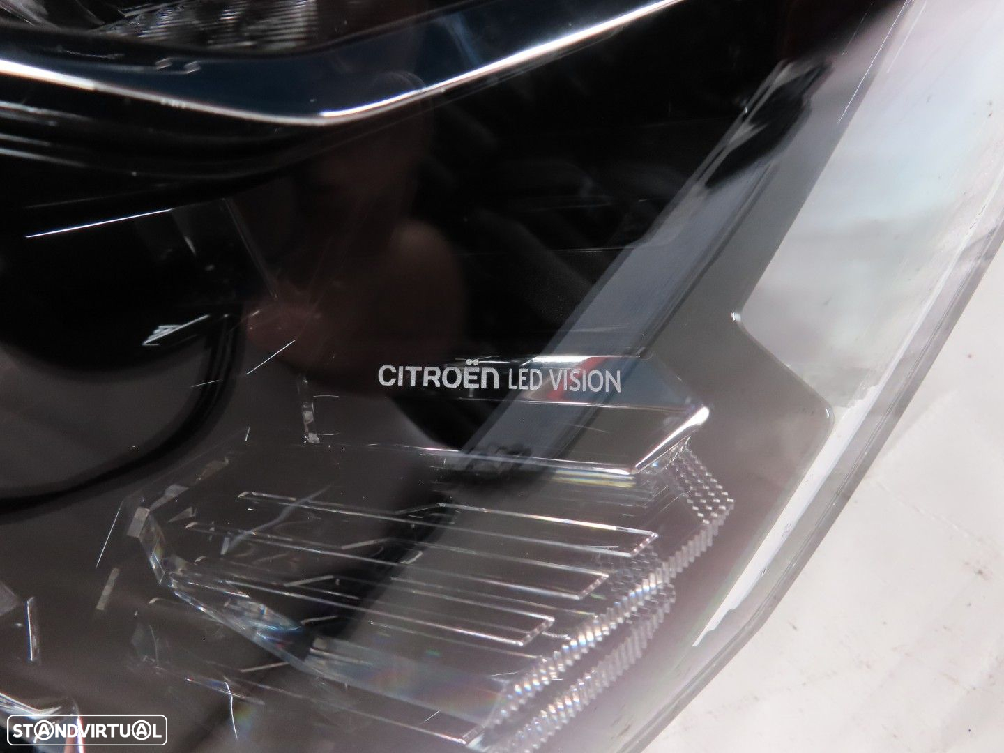 Farol Led Direito Seminovo/ Original CITROEN C4 III (BA,BB/BC) 9830649280 - 2