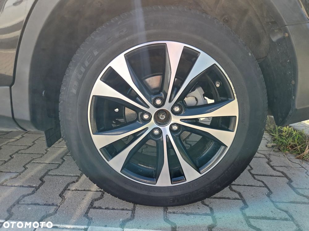 Toyota RAV4 2.0 D-4D Premium - 28
