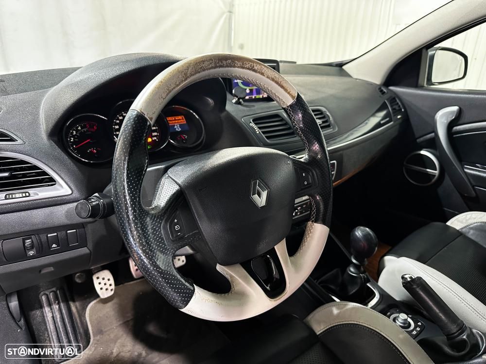 Renault Mégane Coupe 2.0 dCi Dyn. S - 19