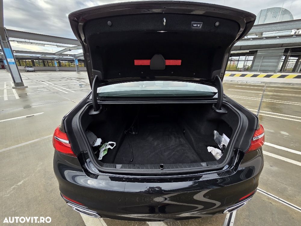 BMW Seria 7 - 13