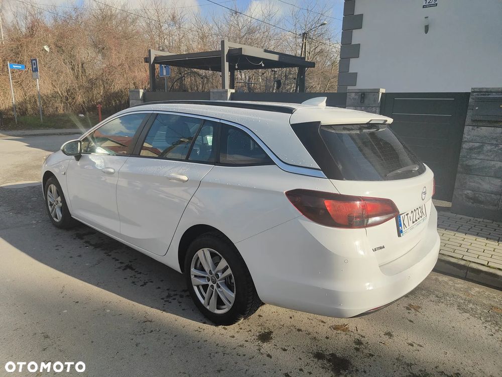 Opel Astra 1.6 CDTI Automatik Sports Tourer Active - 8