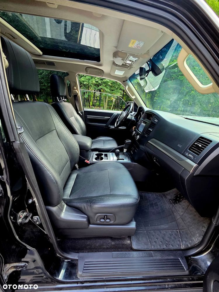 Mitsubishi Pajero 3.2 DID Instyle - 13