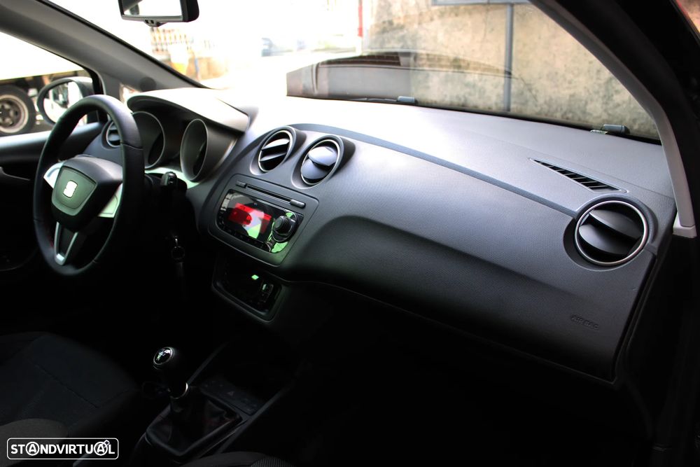 SEAT Ibiza 1.6 TDI Sport DPF - 30