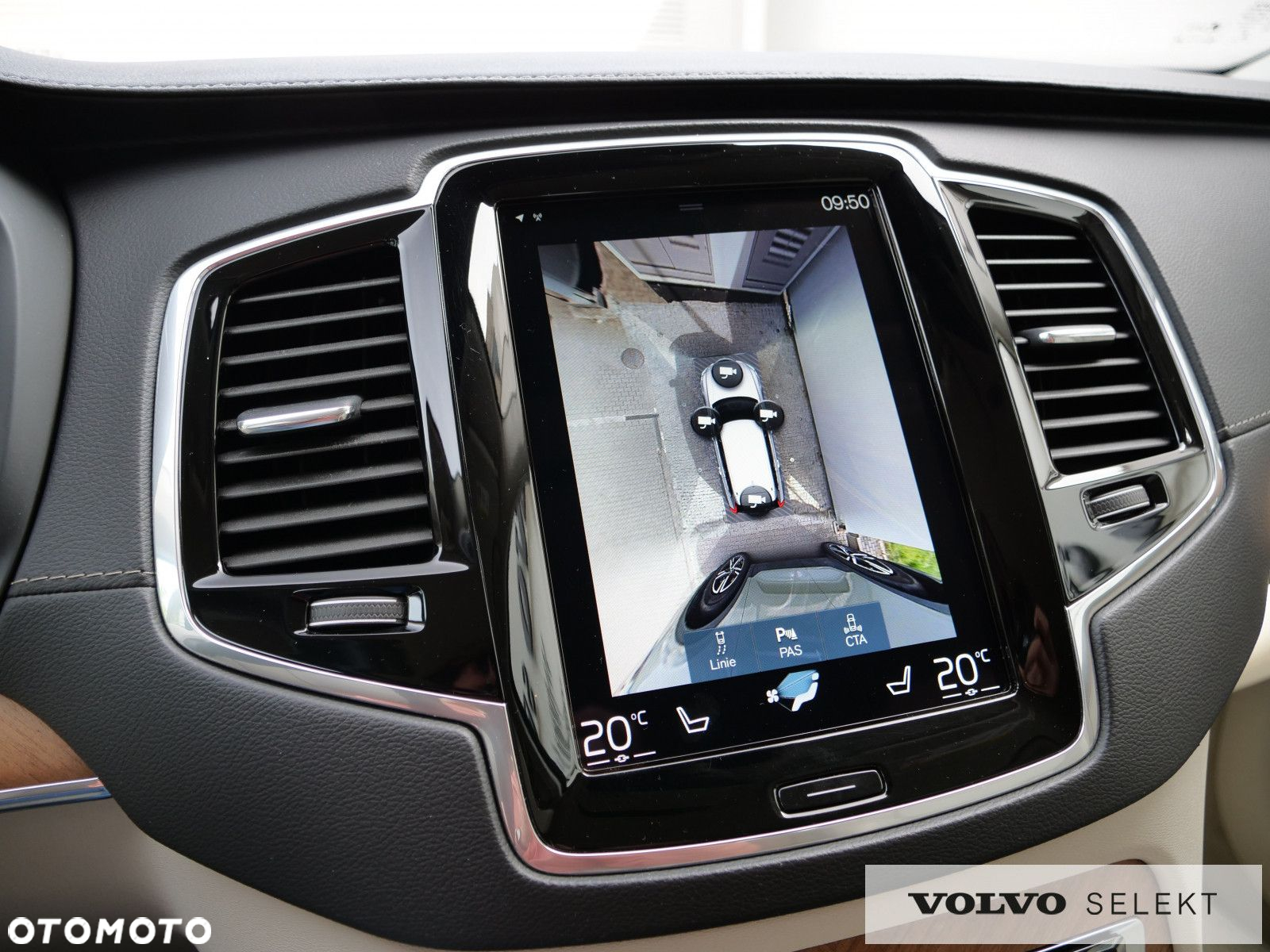 Volvo XC 90 - 30