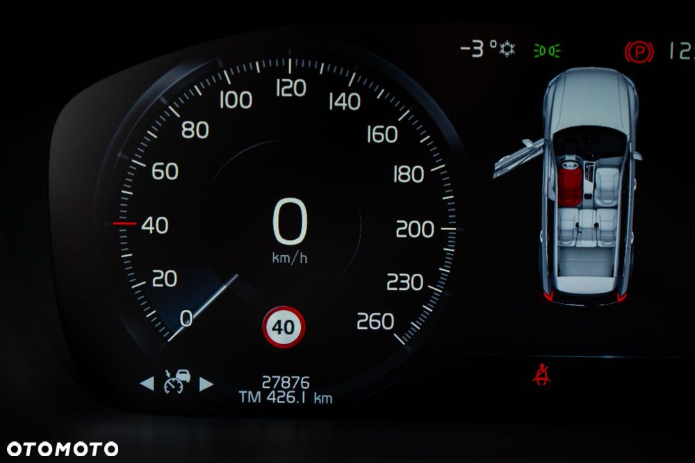 Volvo XC 90 B5 D AWD Momentum - 24