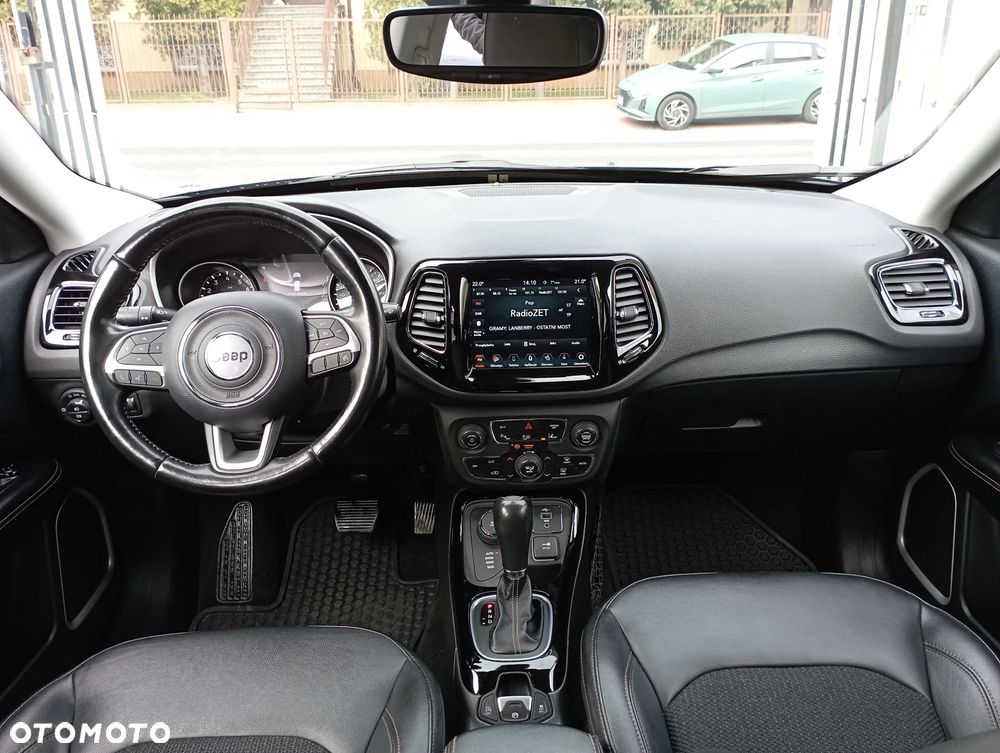 Jeep Compass 1.4 TMair Limited 4WD S&S - 8