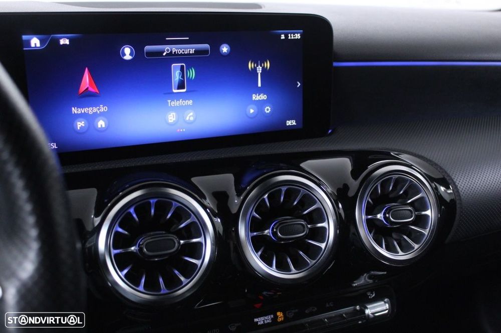 Mercedes-Benz A 200 AMG Line Aut. - 29