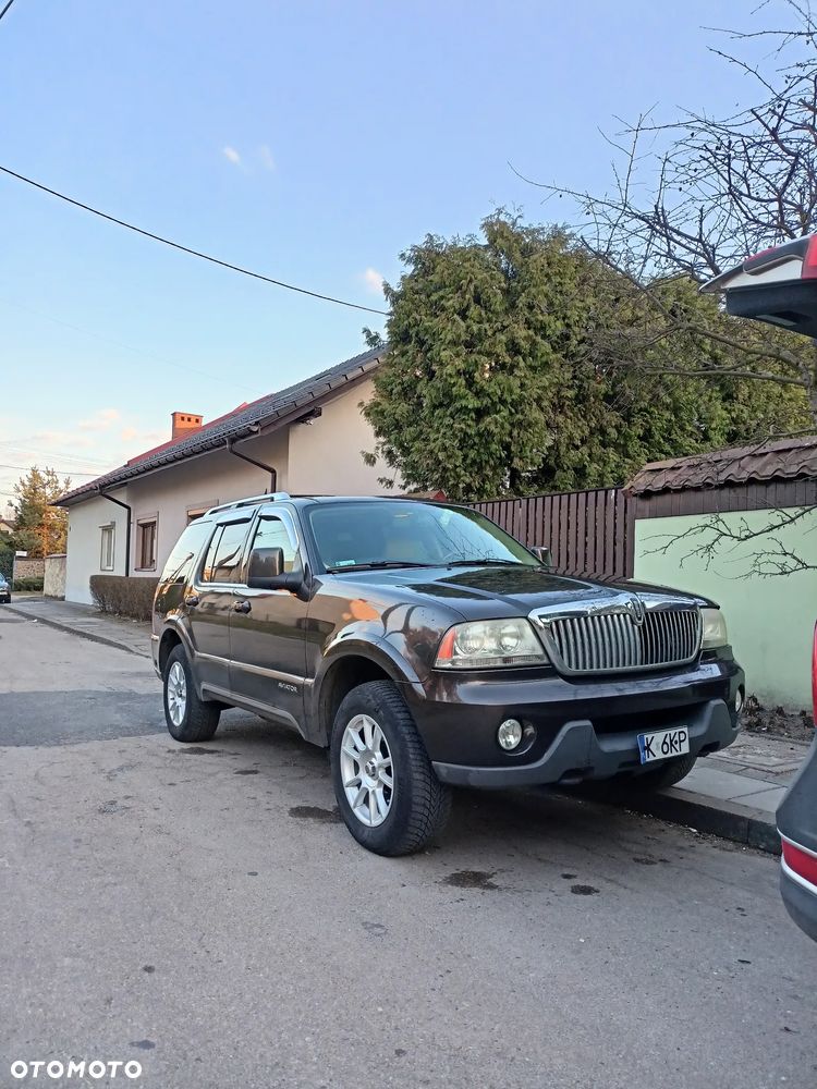 Lincoln Aviator - 3