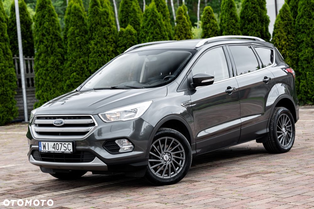 Ford Kuga 1.5 EcoBoost 2x4 Individual - 3