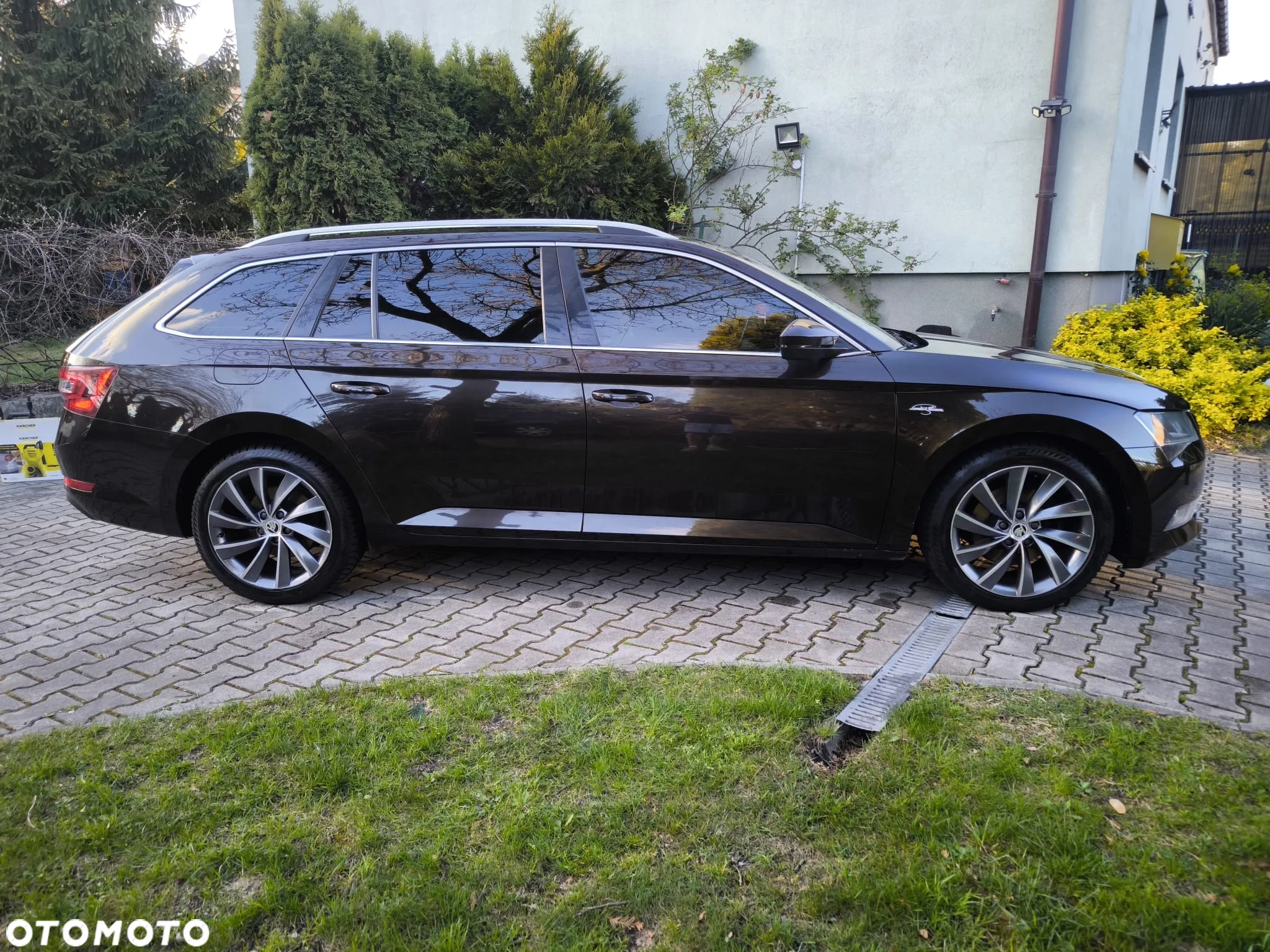 Skoda Superb 2.0 TDI 4x4 L&K DSG - 4