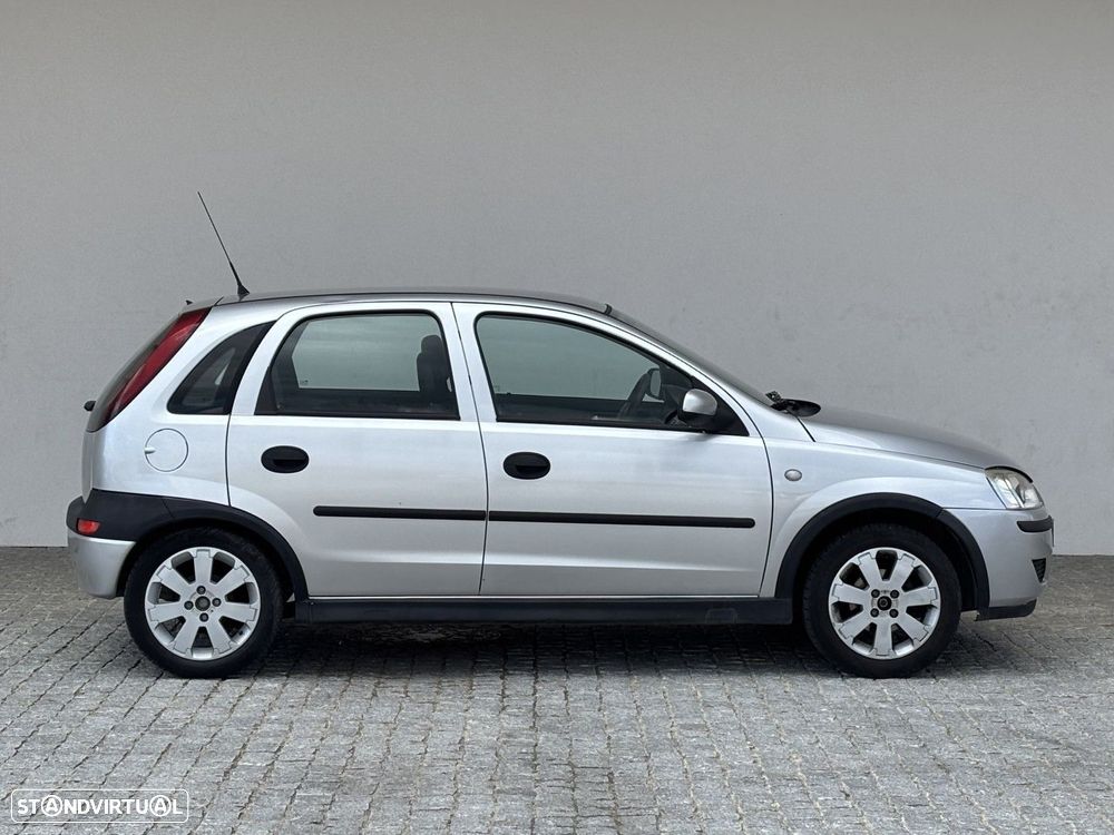 Opel Corsa - 4