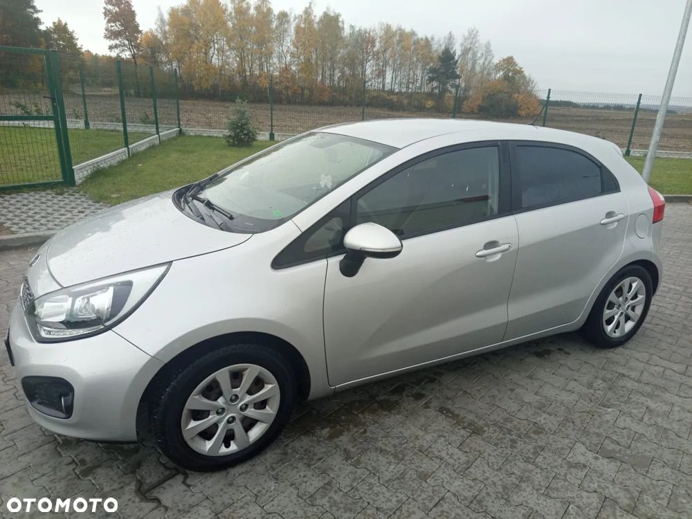 Kia Rio 1.1 CRDI Business Line - 8