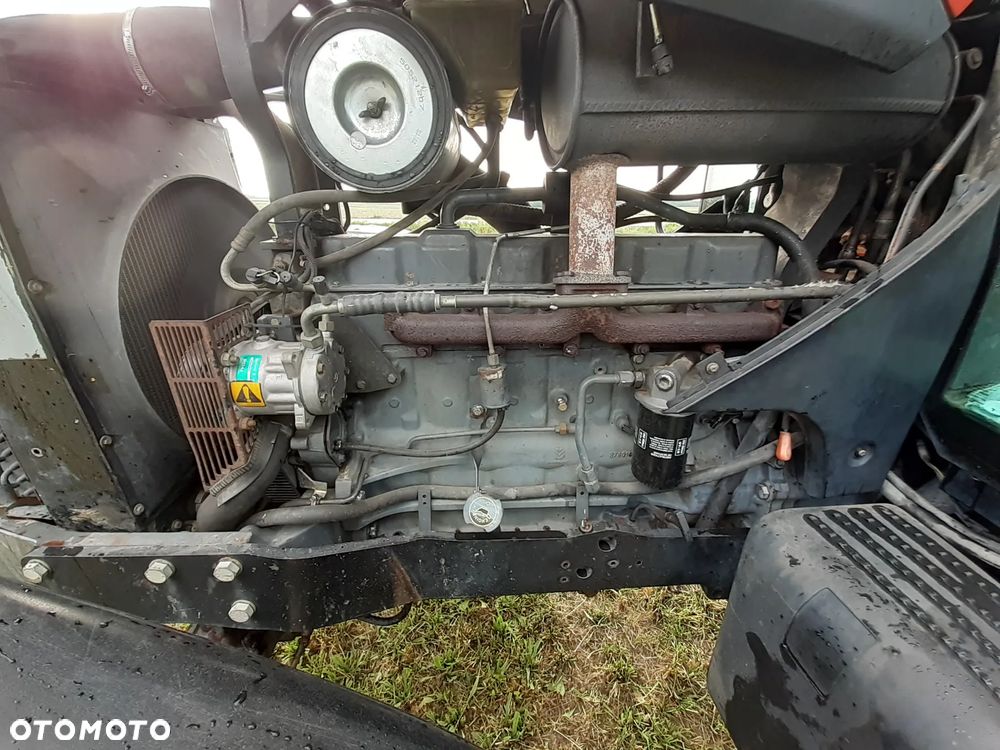 New Holland M100 - 4