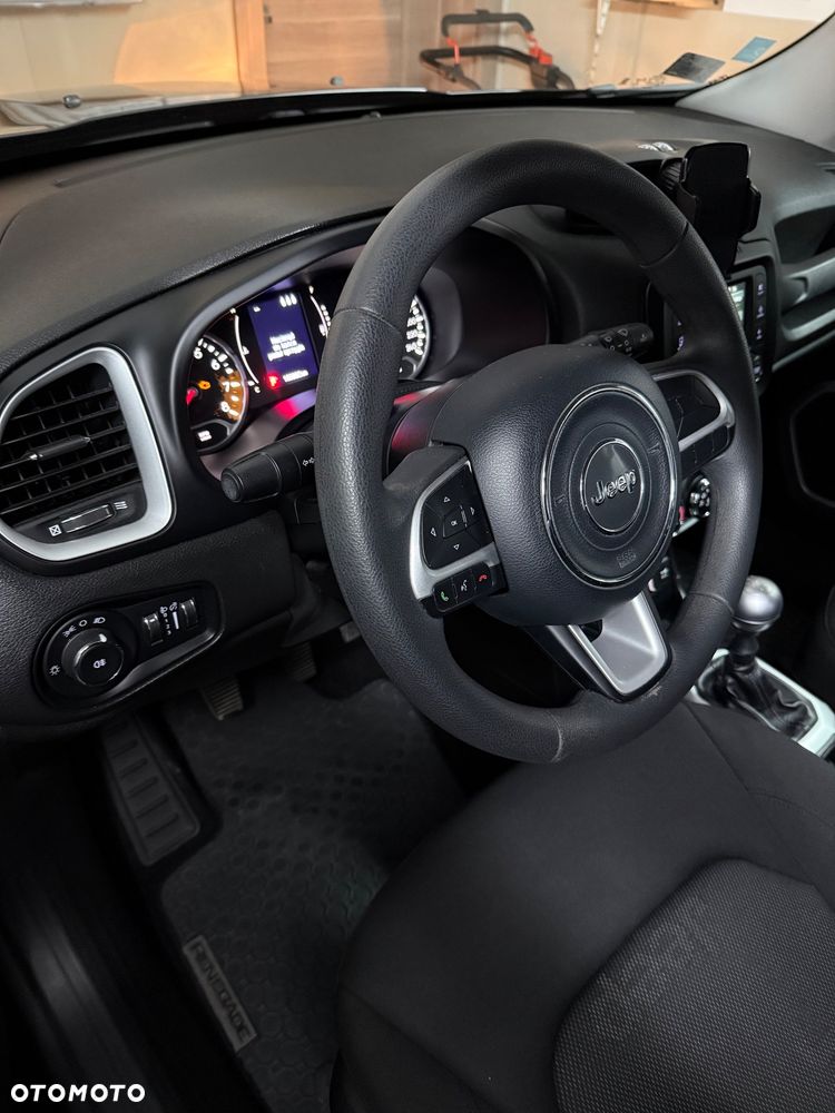 Jeep Renegade 1.6 E-TorQ Sport FWD - 12