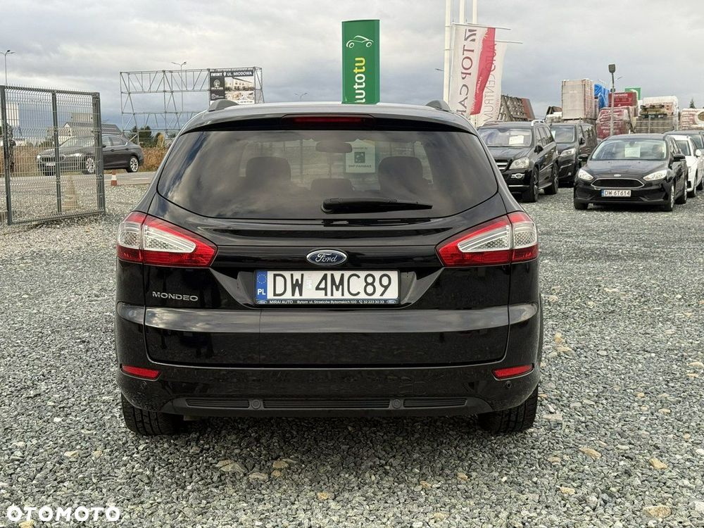 Ford Mondeo - 8