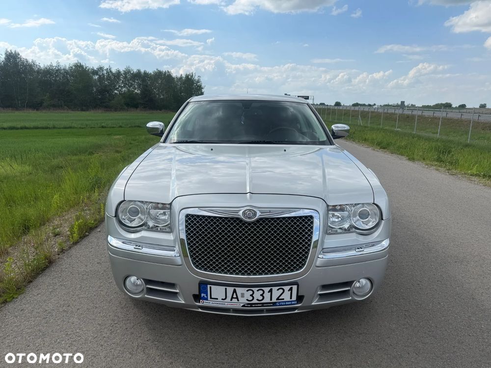 Chrysler 300C 3.0 CRD DPF Automatik - 8
