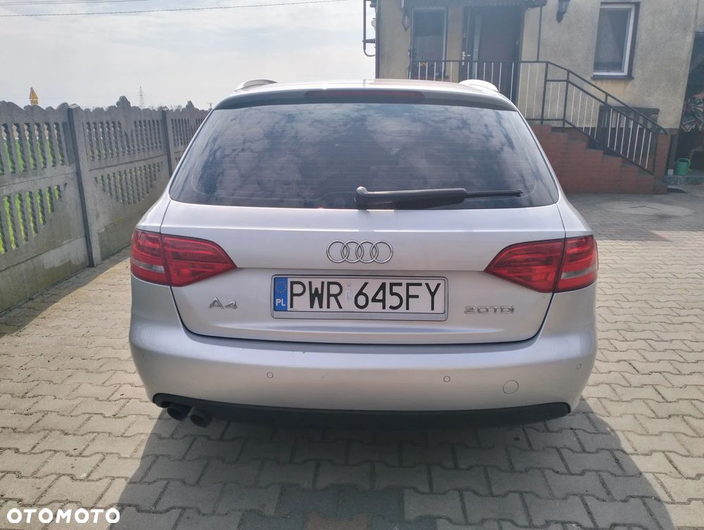 Audi A4 Avant 2.0 TDI DPF Ambition - 4