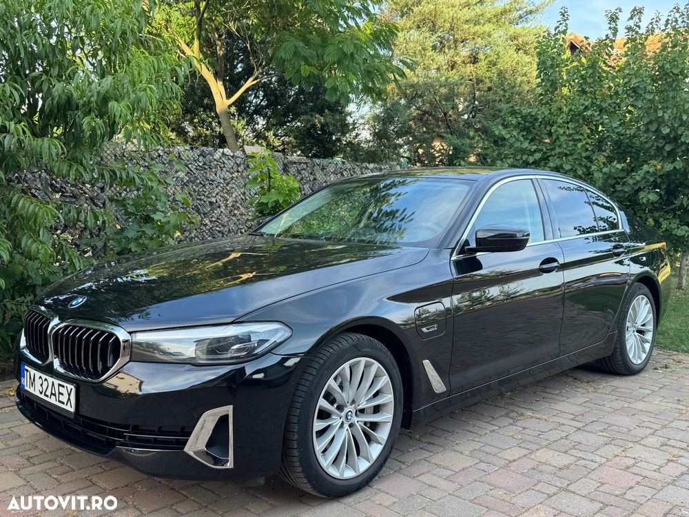 BMW Seria 5 520e Aut. - 2