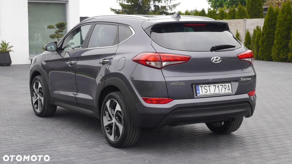 Hyundai Tucson 1.7 CRDI BlueDrive GO 2WD - 14