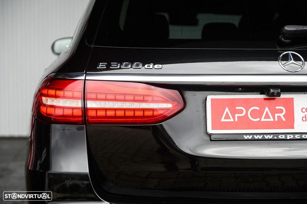 Mercedes-Benz E 300 de Avantgarde - 17