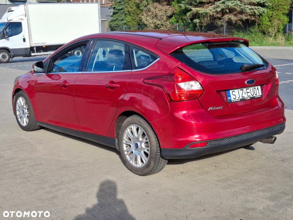Ford Focus 2011 photo 3