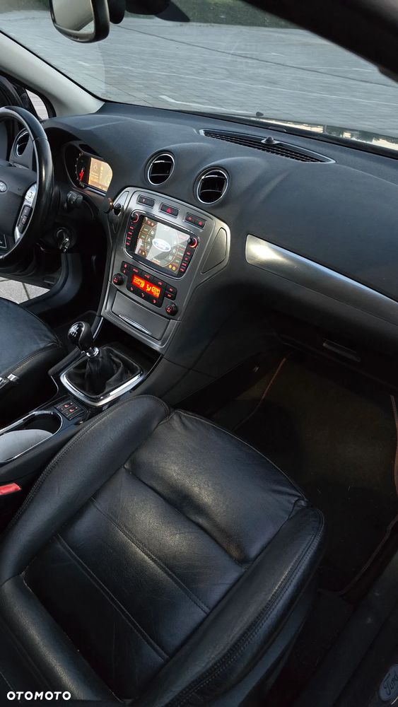 Ford Mondeo Turnier 2.5 Titanium X - 29
