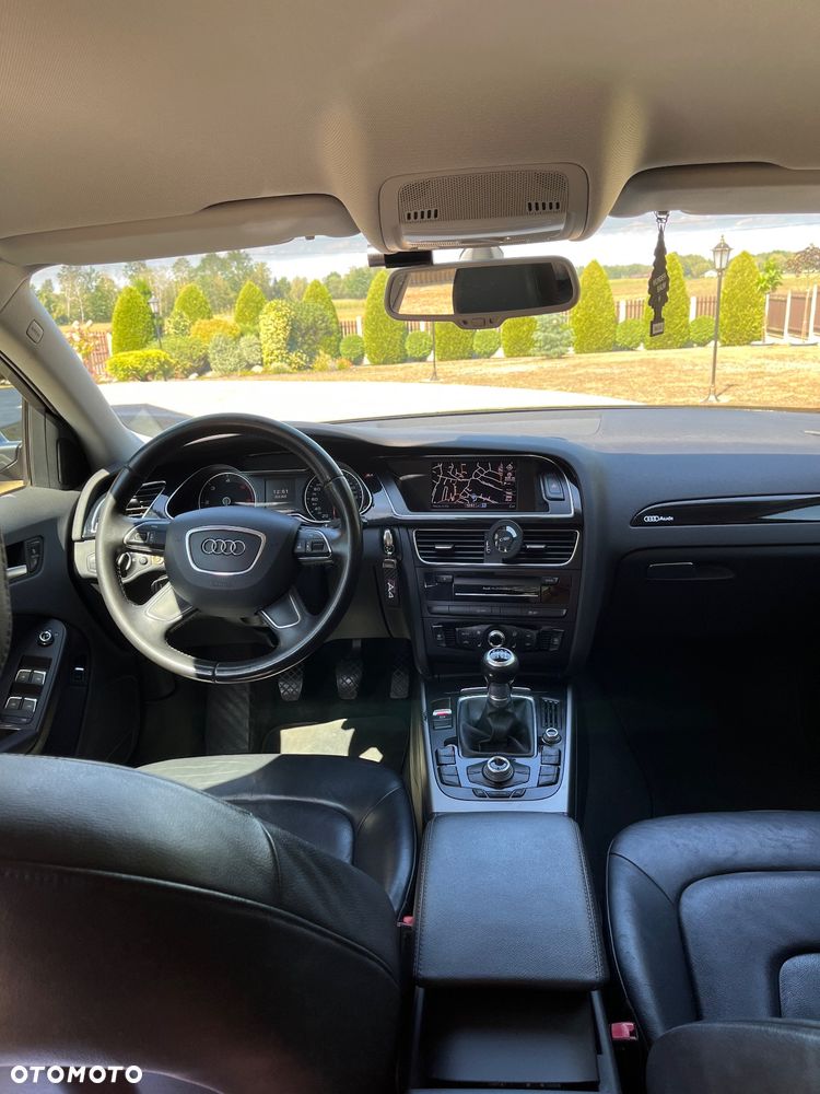 Audi A4 - 12