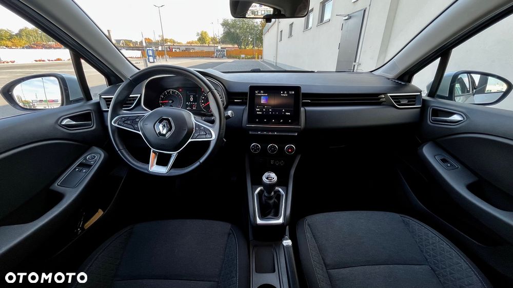 Renault Clio - 16