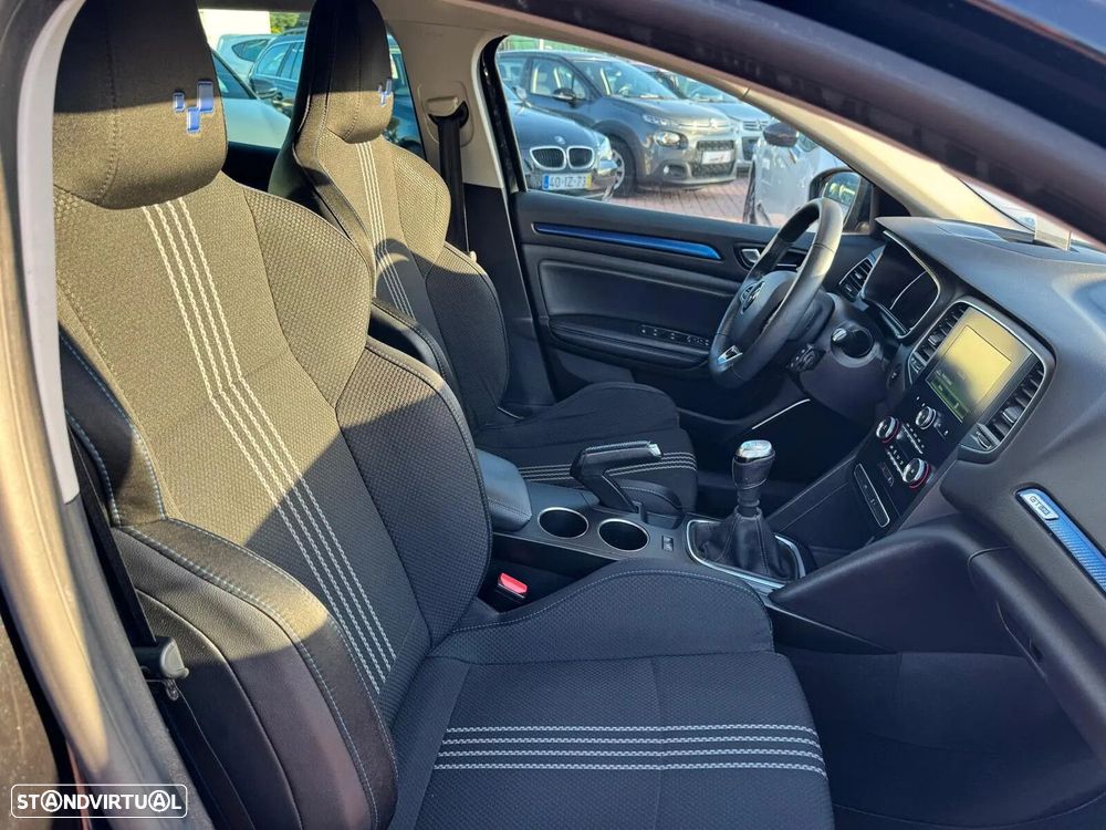 Renault Mégane Sport Tourer 1.5 Blue dCi GT Line - 33