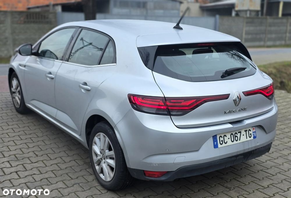 Renault Megane 1.5 Blue dCi Business - 5