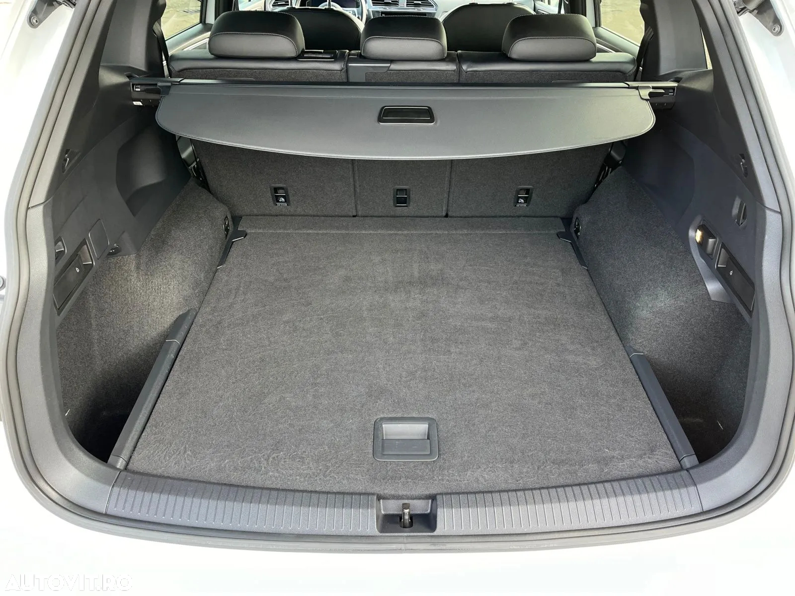 Volkswagen Tiguan 2.0 TDI 4Mot DSG Highline - 10