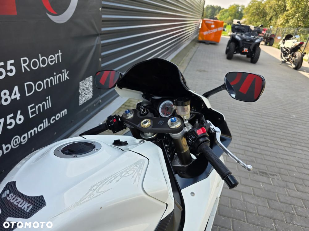 Suzuki GSX-R - 29