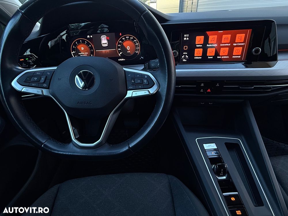 Volkswagen Golf 1.0 eTSI DSG MHEV Life - 18