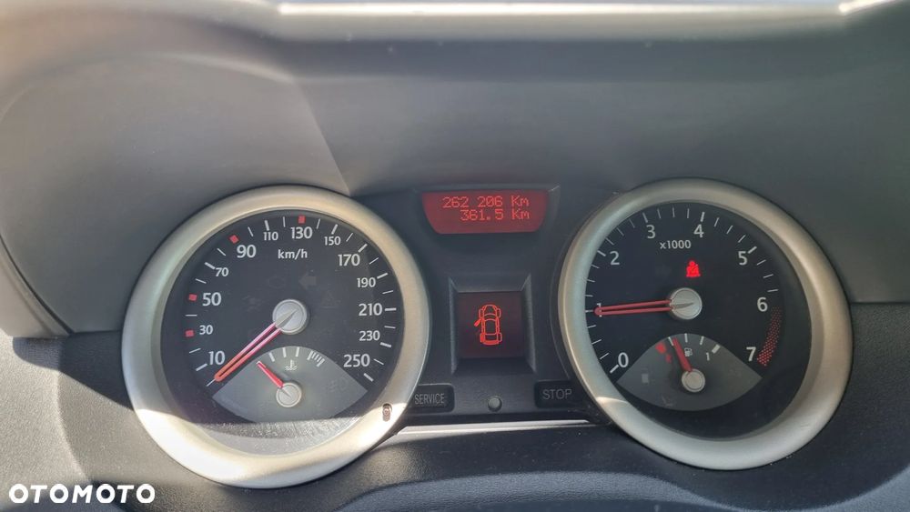 Renault Megane 1.6 Confort Authentique - 11