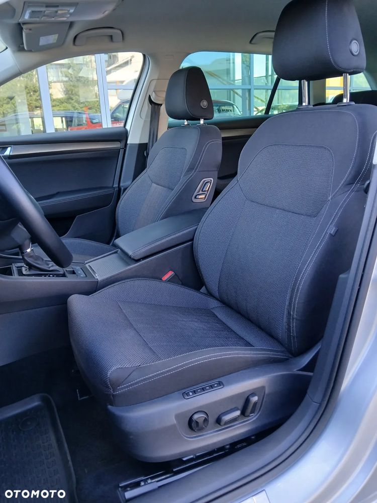 Skoda Superb 2.0 TDI SCR 4x4 Style DSG - 24