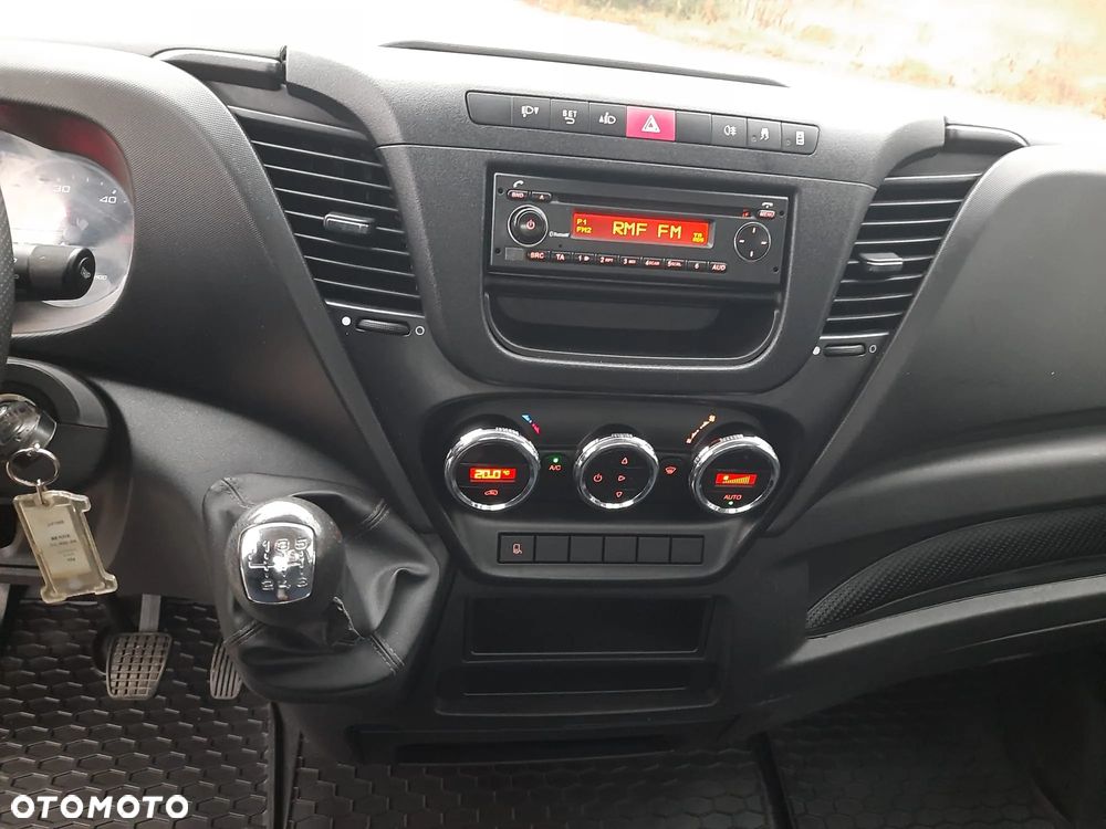 Iveco Daily - 16
