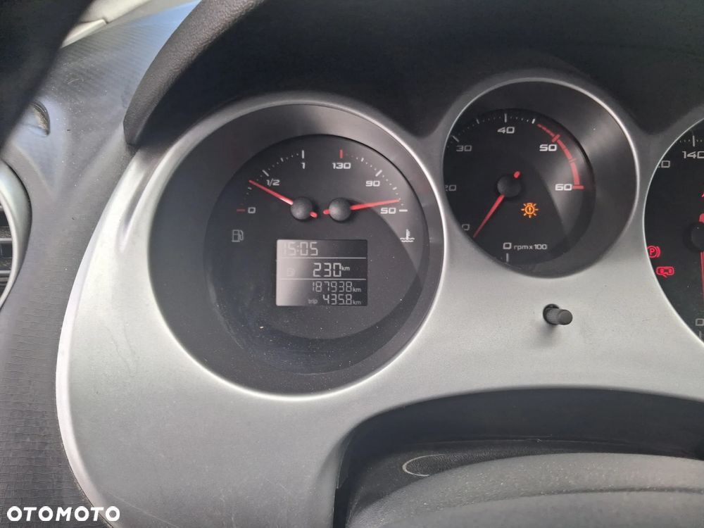 Seat Altea XL 2.0 TDI CR DPF Style - 14