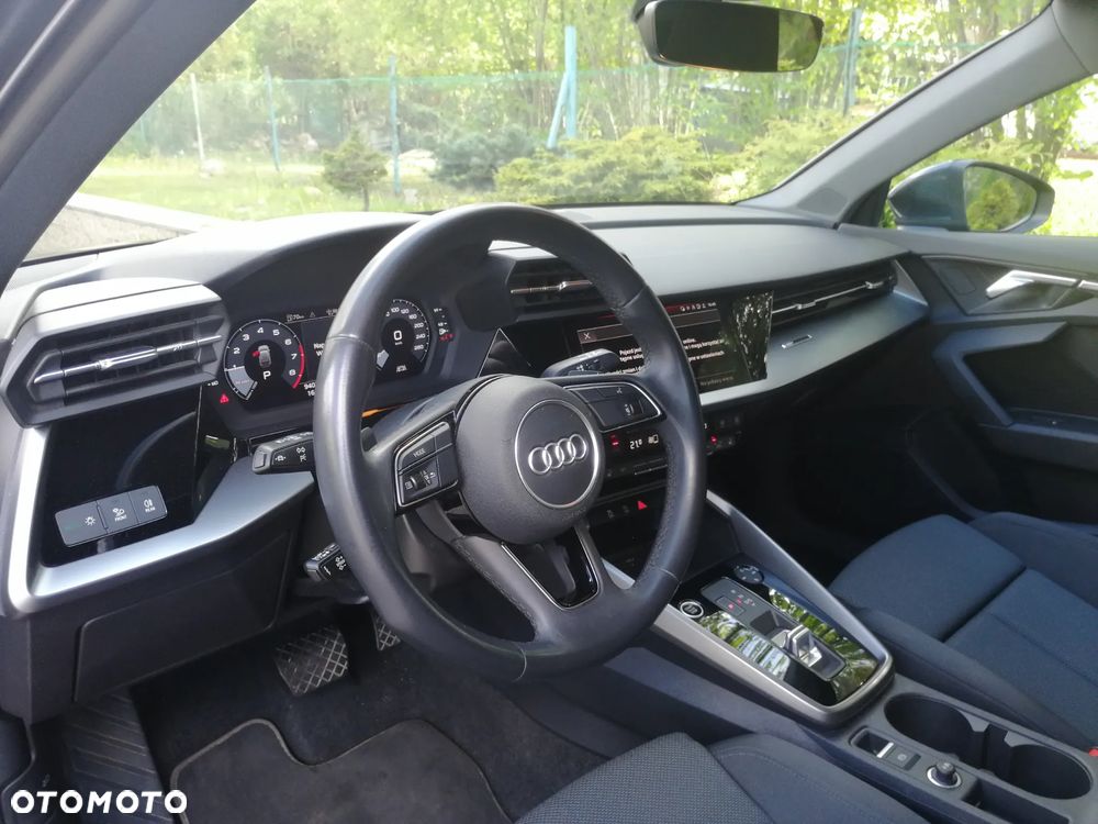 Audi A3 Sportback ver-35-tfsi-sport-s-tronic - 24
