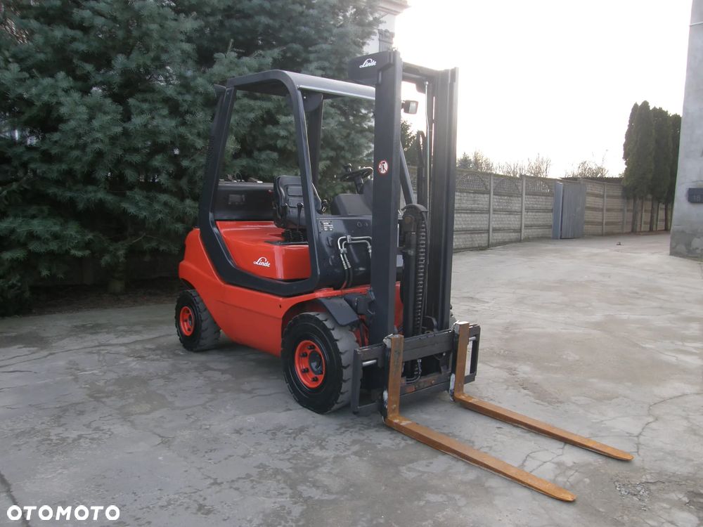 Linde H20T-02 1995 wolny skok przesuw z Niemiec - 4