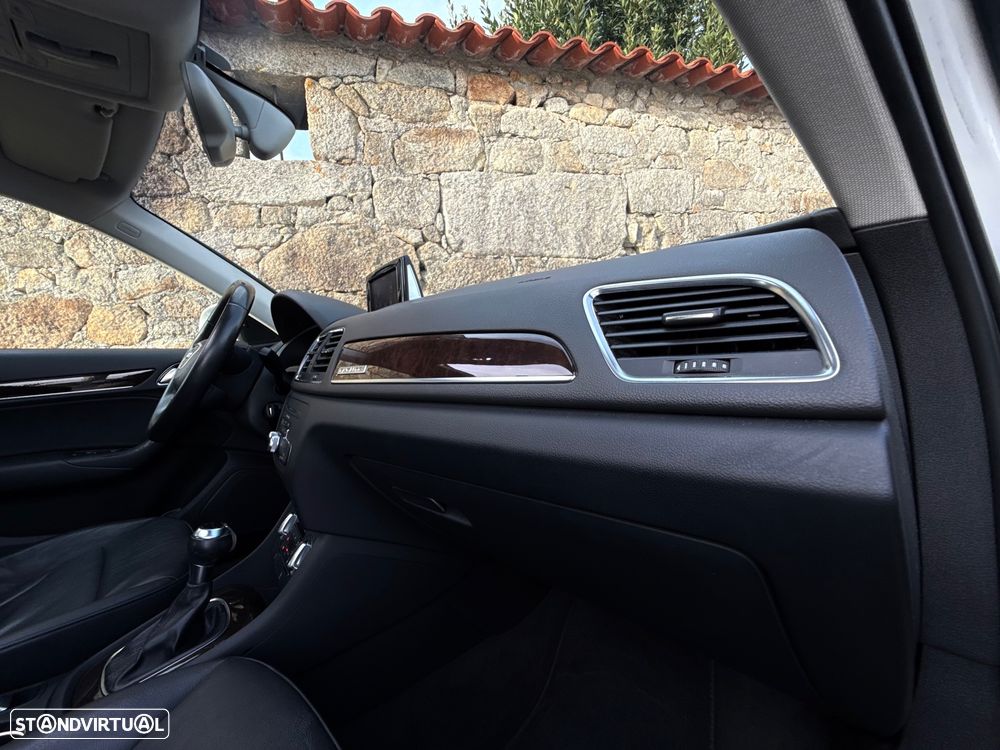 Audi Q3 2.0 TDI quattro S-tronic - 38