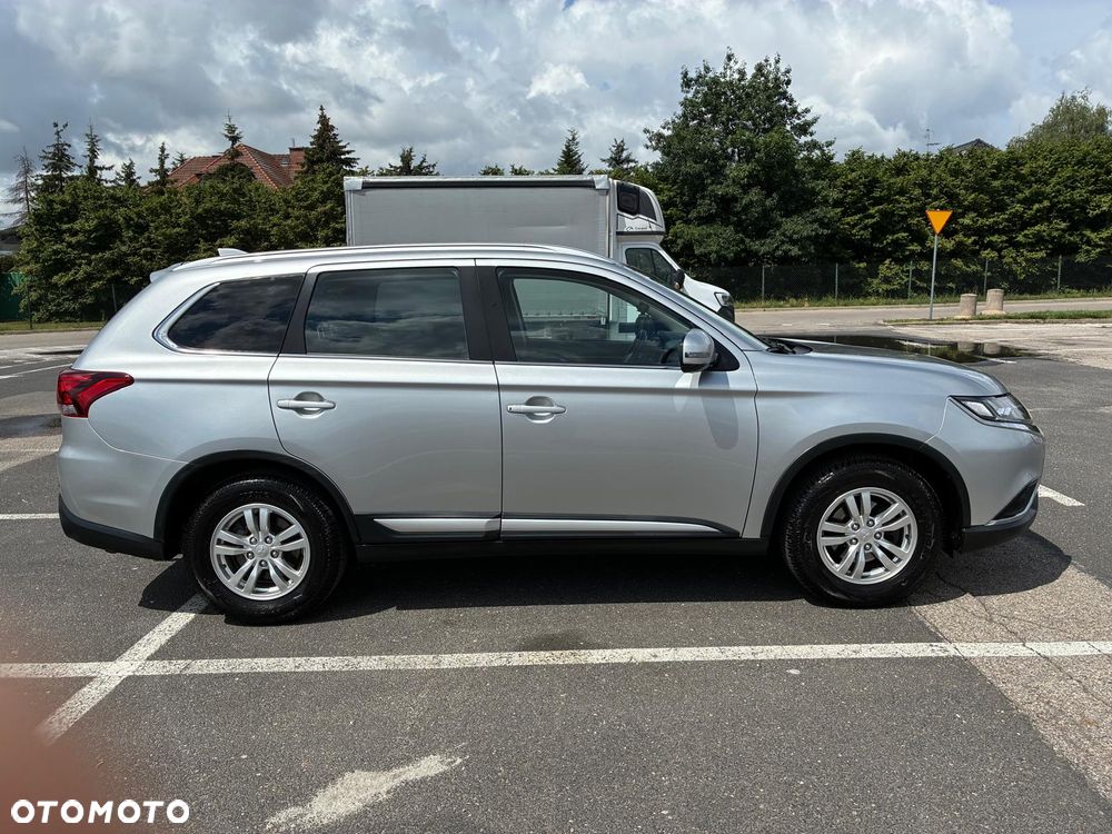 Mitsubishi Outlander 2.0 City Style 2WD - 6