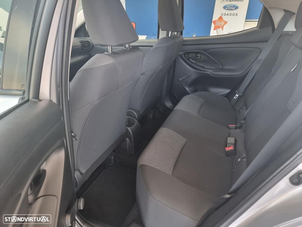Toyota Yaris 1.0 VVT-i Comfort - 13