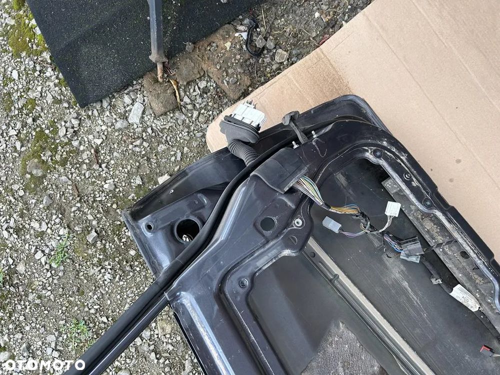 Drzwi lewe przód przednie Ford Fiesta Mk7 S9 bez malowania - 10