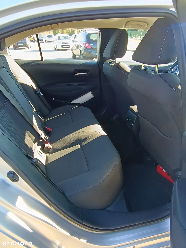 Toyota Corolla 1.5 Comfort - 11