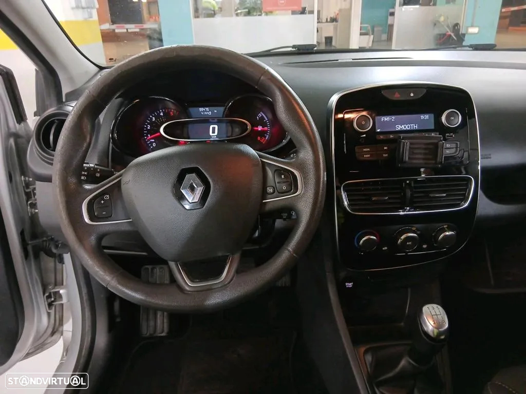 Renault Clio 1.5 dCi Zen - 9