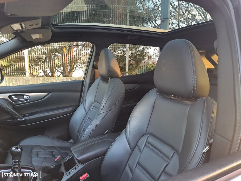Nissan Qashqai 1.5 dCi Tekna Bose+A+C - 9