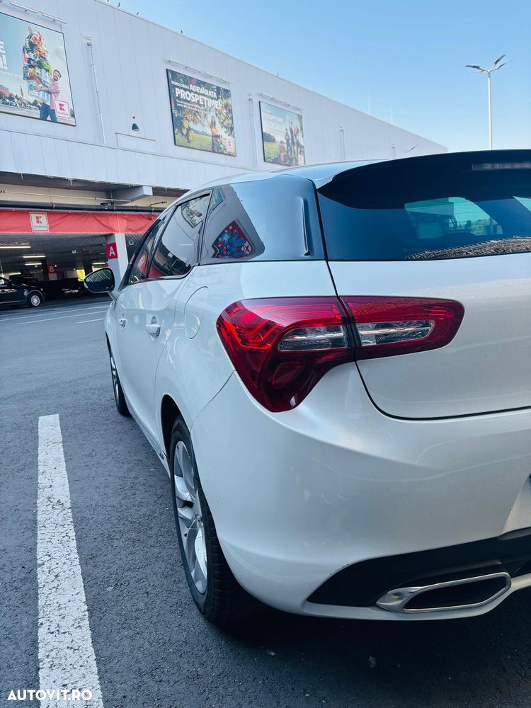 Citroën DS5 2.0 HDI BVM6 So Chic - 6