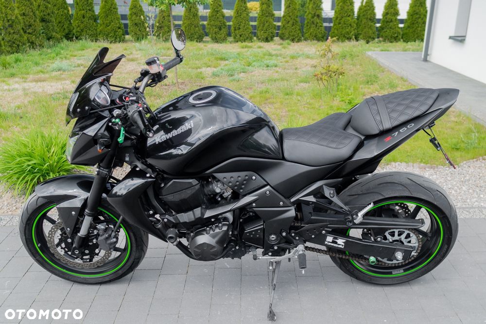 Kawasaki Z - 8